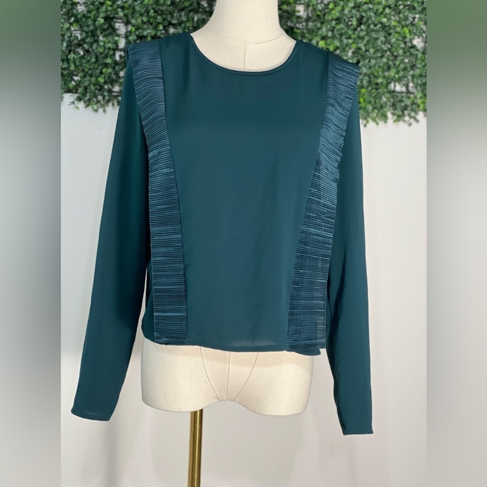 Zara W&B Collection Teal Ruffle Front Long Sleeve Square Fit Top Size Small - Picture 1 of 9